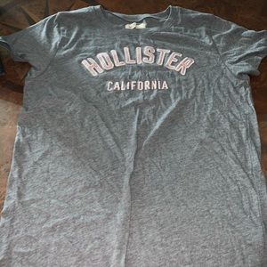 Women’s hollister shirt